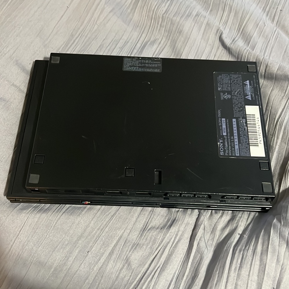 Working PS2 with controller bundle. - Picture 3 of 5